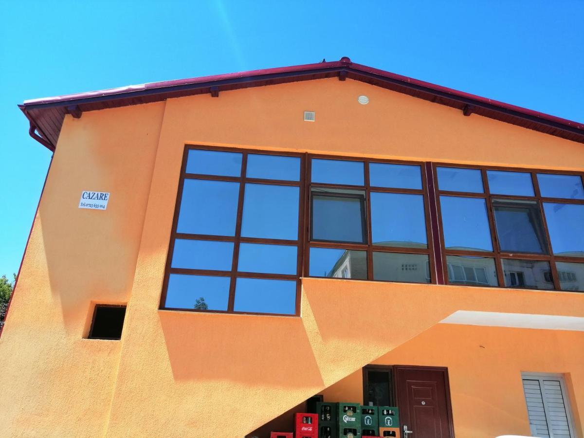Hotel Casa Gabi'S Orşova Exterior foto
